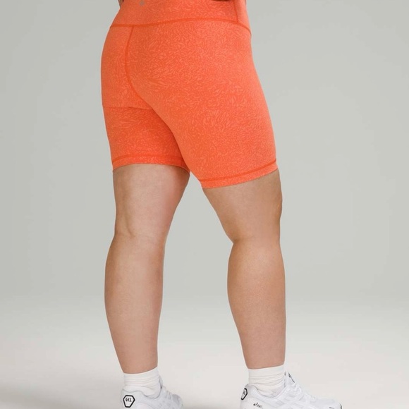 Lululemon Athletica Orange Bike Shorts High-Waisted Seamless - Picture 1 of 8
